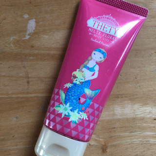 ヘアサロン専売品　ハンド&ネイルクリーム