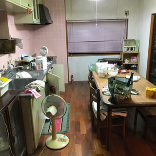 【他にも0円！動画あり】食器、棚、壺、キッチン用品(炊飯器×2、...