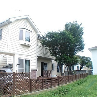 【境伊与久戸建 】広々４ＳＬＤＫの人気の戸建て物件です♪庭、ウッ...