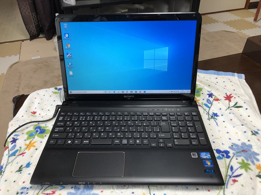 中古　SONY VAIO SVE15115FJB Core i3からCore i5へ換装　新品SSD 240GB 6GBメモリ