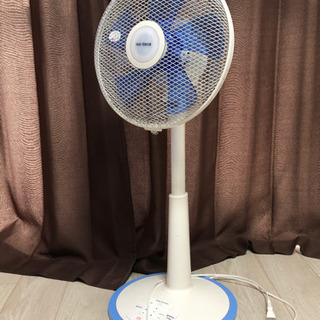 2009年製　リビング扇風機