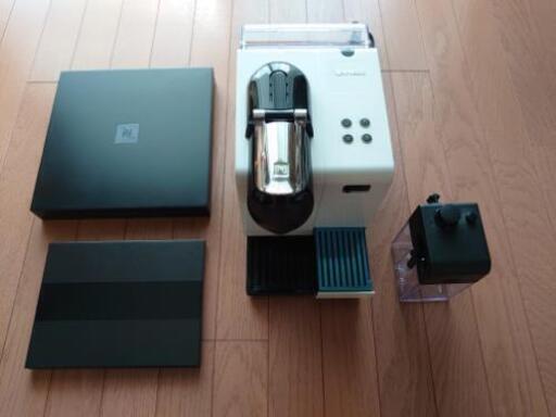 大幅値下げ‼️ネスプレッソF411WH（ミルクタンク付き）