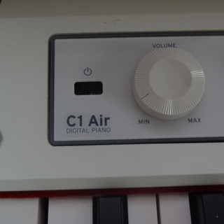 電子ピアノ（KORG  C1 Air）の電源スイッチを治せる人い...