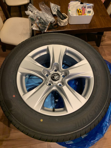 rav4 新車外し　タイヤホイール4本セット