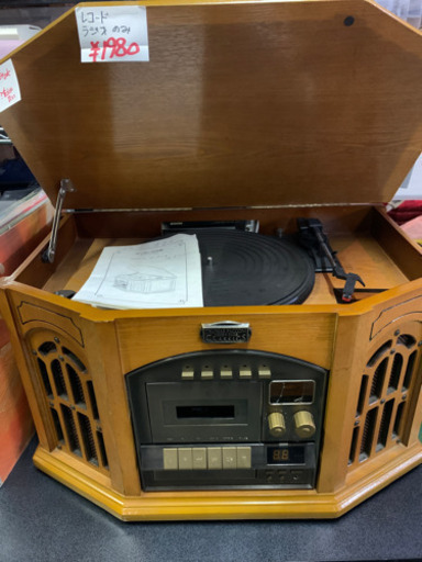 クラシックオーディオ　ジャンク品　ラジオとレコードプレーヤーのみ