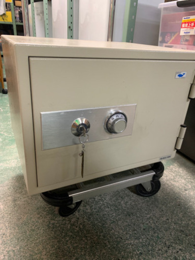 金庫　EIKO 大火金庫　中古