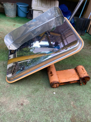 ロードミラー、カーブミラー