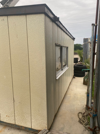 陸送設置込み❗️プレハブ　スーパーハウス　横４メートル幅2.1メートル　高2、1