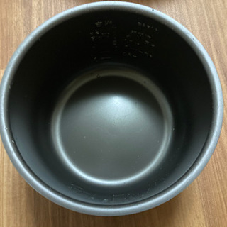 【交渉中】タイガー　5.5合炊き炊飯器の画像