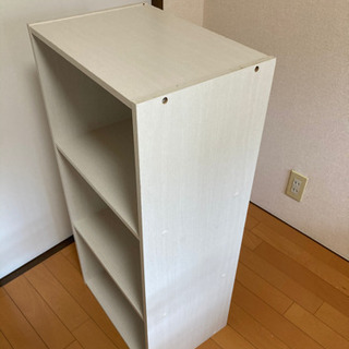 ニトリ　カラーボックス　棚　木目調ホワイト