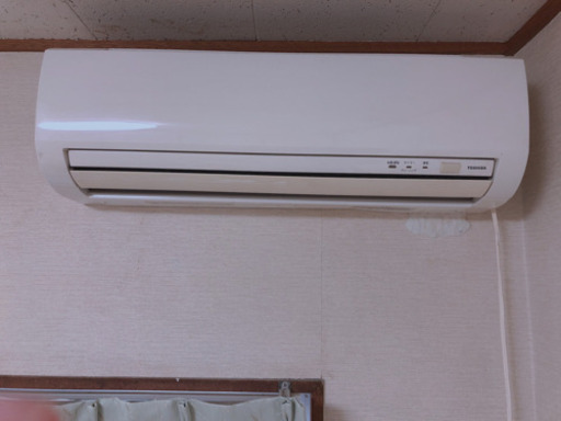 ルームエアコンToshiba RAS-2218D