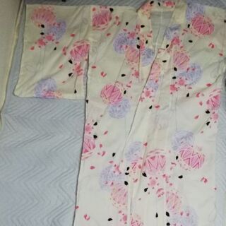 レディース浴衣　3種類(@500円)の画像