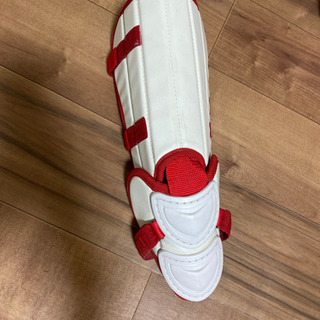 野球　フットガード