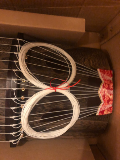 お琴•箏 注文 13弦 琴 13弦 琴柱・鳥居付 すだれ彫 お琴 弦楽器 練習用