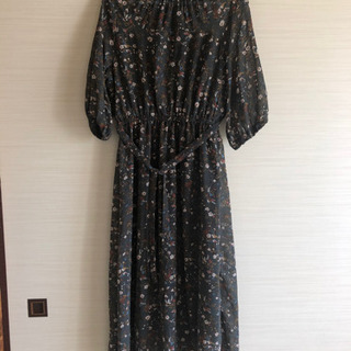 レトロワンピース　
