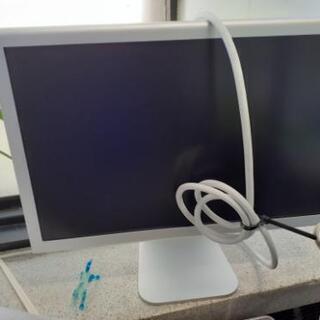 Apple Cinema Display 2004