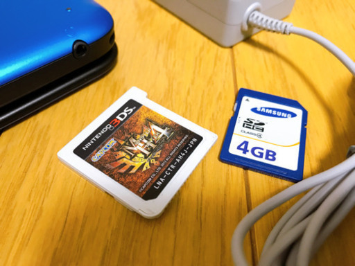 ニンテンドー3DS LL SDカード 充電器 MH4 or XX 付き 