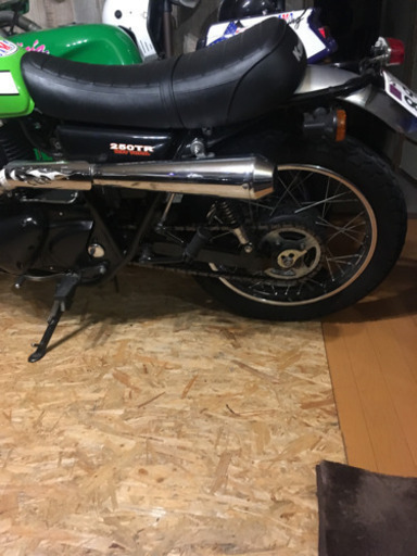 バイク tr250