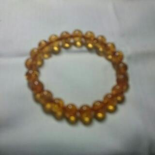 琥珀ブレス(数珠) 合成琥珀の画像