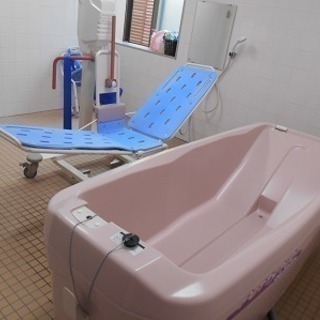 サービス付き高齢者向け住宅　大和たちばな苑　職員募集  【正社員】　【要資格：ヘルパー2級以上】の画像