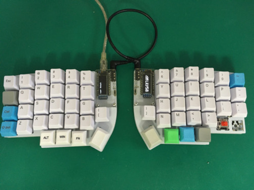 Lily58 Pro 分割キーボード　完成品