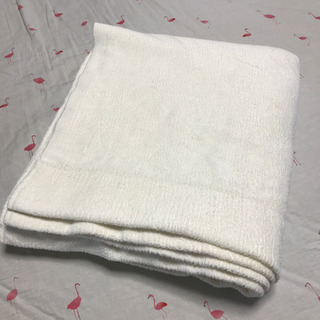 無印良品のオフホワイト　ダブルサイズ　タオルケット