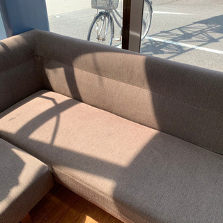 ゆったり過ごすのに最適!エスティックのコーナーソファです♪の画像