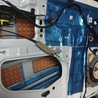 カーオーディオ音質良くします！スピーカー交換 デッドニング DSP調整等 - 地元のお店
