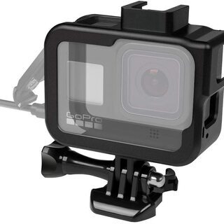 新品家電携帯アクセサリーその他多品種大量段ボール数箱分全て新品