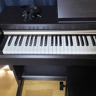 札幌市内近郊引取 YAMAHA 16年製 YDP-162R ARIUS アリウス ヤマハ 電子ピアノ 88鍵盤 椅子付 近隣配送可能