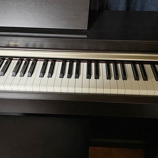 札幌市内近郊引取 YAMAHA 16年製 YDP-162R ARIUS アリウス ヤマハ 電子ピアノ 88鍵盤 椅子付 近隣配送可能