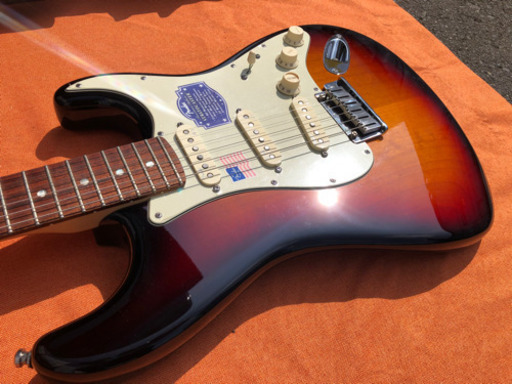 フェンダーUSA 超美品　観賞用　ストラト　AMDX ST N3 3CS/R