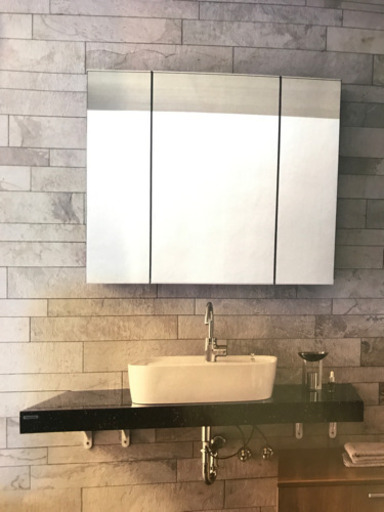 洗面化粧台の鏡【未使用】