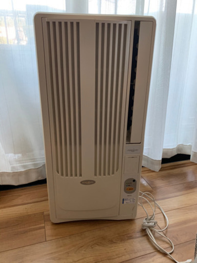 ウインド型ルームエアコン（コイズミ）