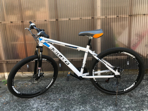 マウンテンバイク、新しいです。