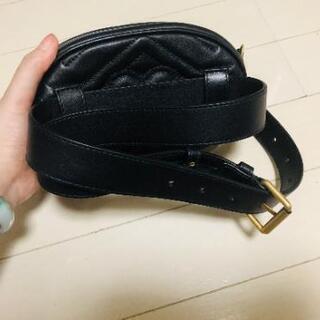 gucci ベルトバックの画像