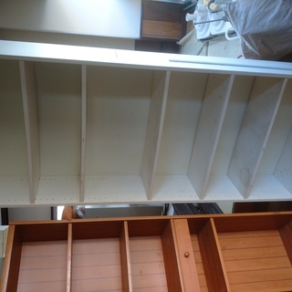 【無料で差し上げます】　木製の棚②（白系統）