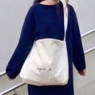 アニエスベーコットンショルダーバッグ　ホワイト