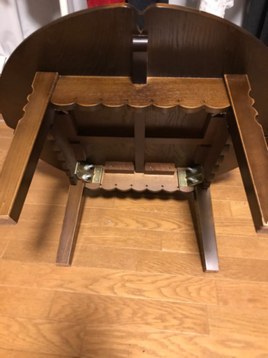 高島屋で購入 パリの雑貨屋シリーズ 丸テーブル