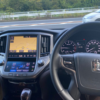 クラウンロイヤルサルーンの画像