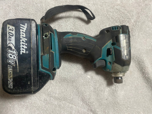 マキタ　インパクトドライバー　18v