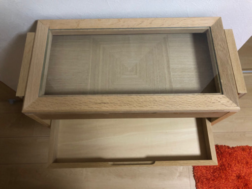 ショーケース　飾り棚　北欧風　木製　ディスプレイ