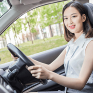 【レンタカー回送ドライバー/業務委託】⼀⼈旅気分☆全国巡りも可能☆直⾏直帰・Wワ ークOK☆『運転するだけ』で⽉20万円以上も可能♪の画像