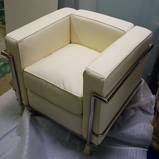 R1761) リプロダクト品ル・コルビジェ LC2 1P ホワイト 本革 ソファ 店頭取引大歓迎♪
