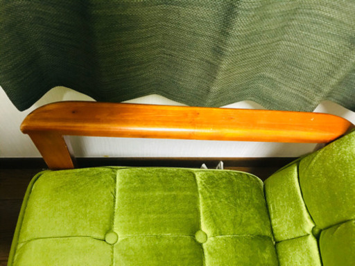 【価格交渉応じます】木肘レトロソファ3Pモケットグリーン
