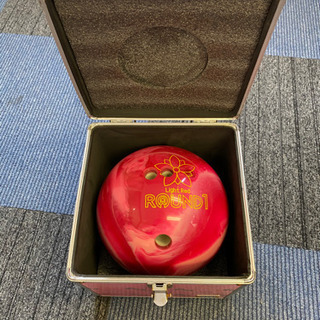 ボーリング玉　ハードケース付　ROUND1 Light Redの画像