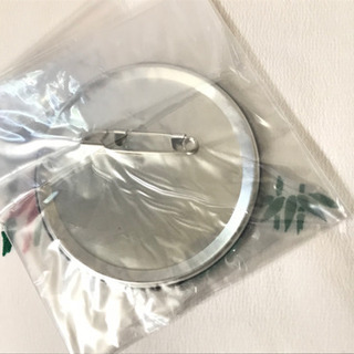 ※受付停止中【新品/非売品】鬼滅の刃 炭治郎 大きい7.5㎝缶バッジの画像