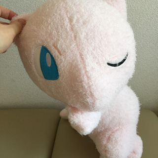 [ぬいぐるみ］ミュウ　ポケモンの画像