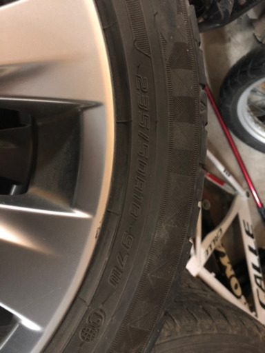 ダンロップ製235/50R18 20系ヴェルファイア純正アルミホイール