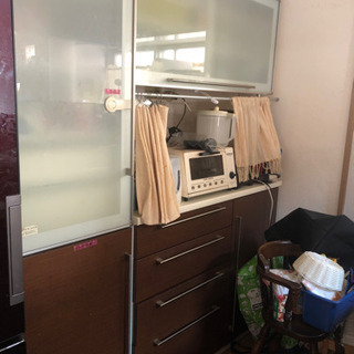水屋箪笥　まだまだ美品です